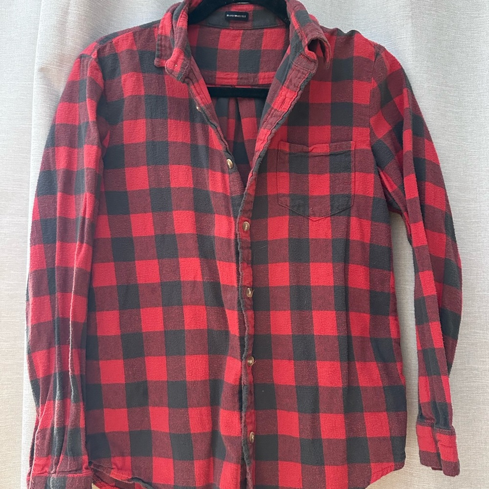 Brandy Melville Red and Black Checkered Women’s Flannel